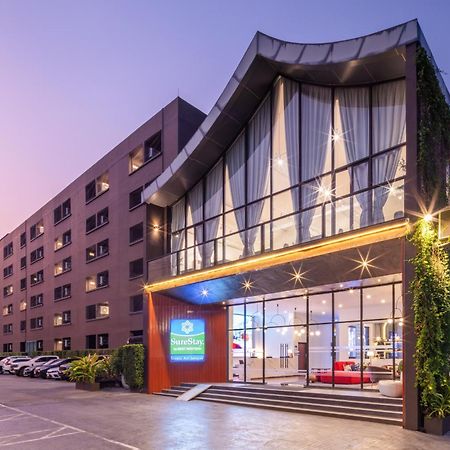 Surestay By Best Western Iconic Ari-Jatujak Bangkok Exterior photo