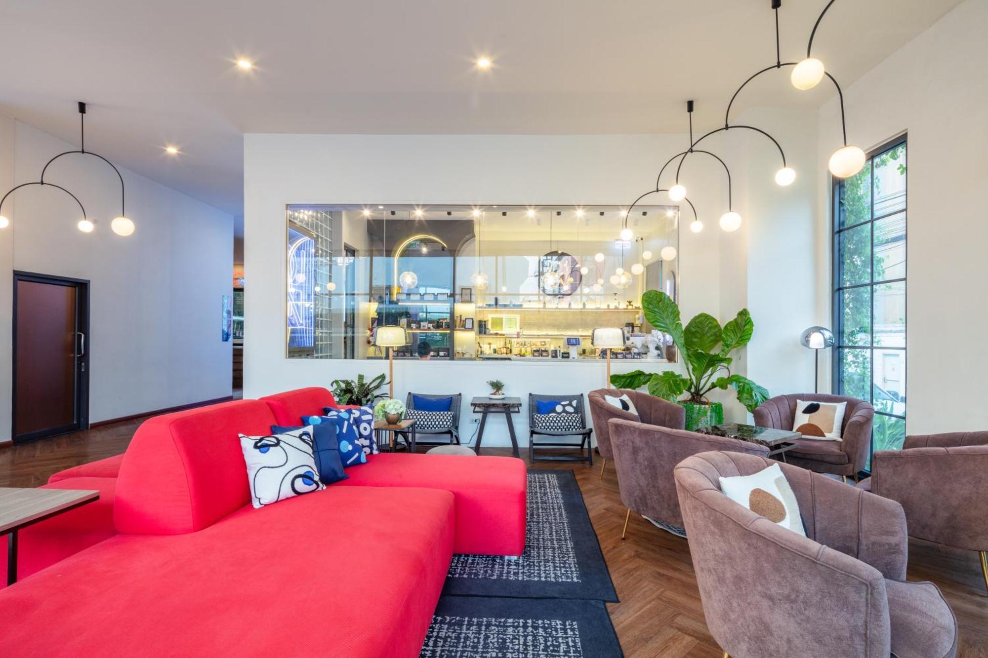 Surestay By Best Western Iconic Ari-Jatujak Bangkok Exterior photo