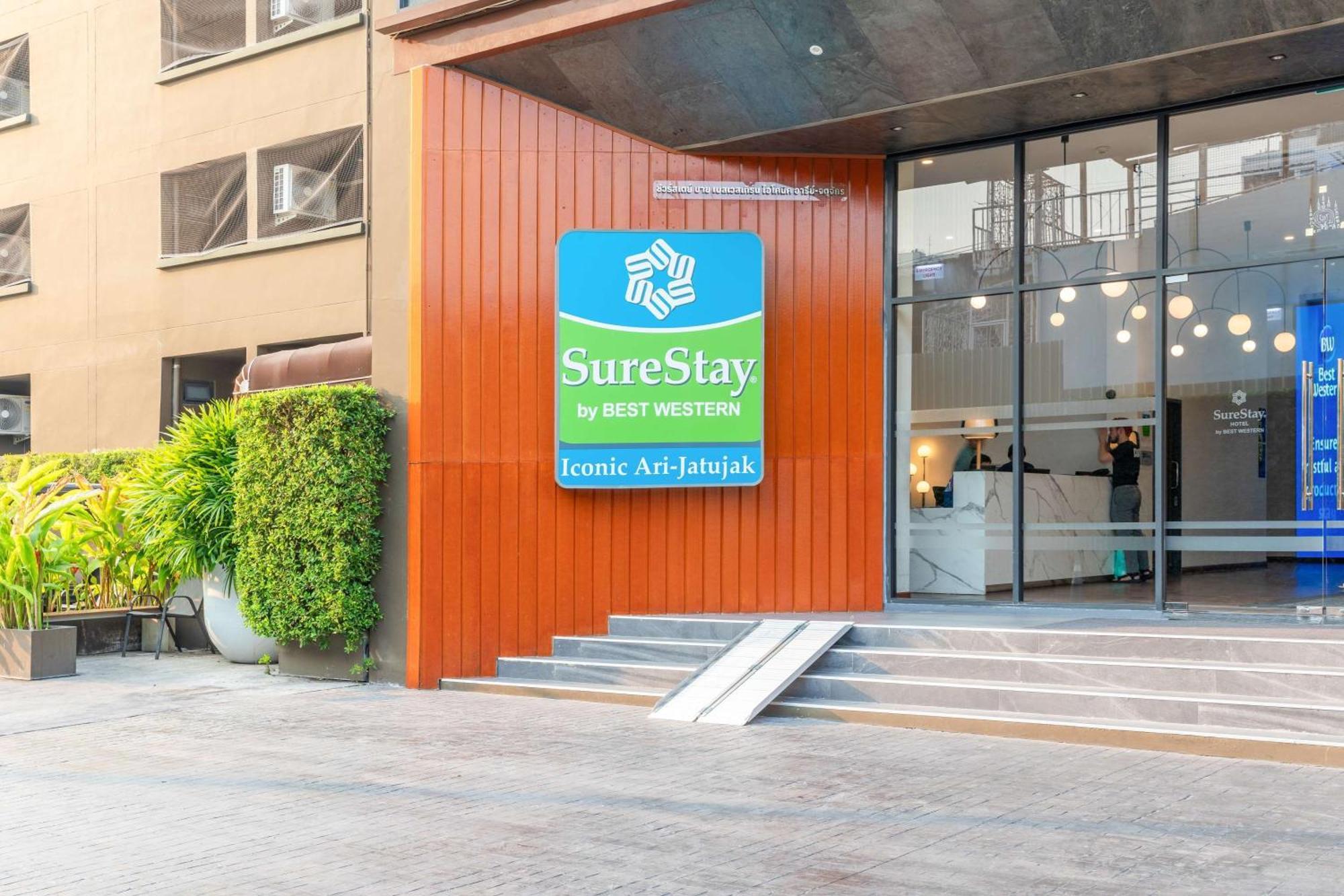 Surestay By Best Western Iconic Ari-Jatujak Bangkok Exterior photo